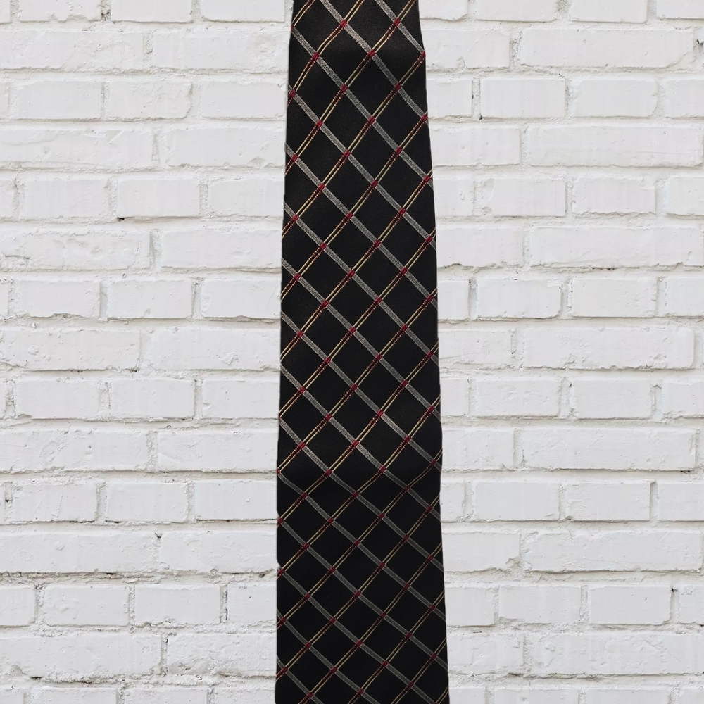 LAST CALL: Van Heusen Black and Red Geometric Tie